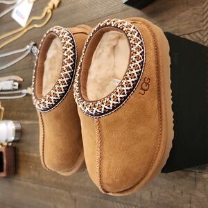 UGG TODDLER SLIP ON SHOES